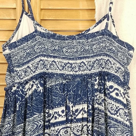 ⨇ ⨊ Bohemian Flowy Asymmetrical mini dress ⨊⨇ - Picture 7 of 9